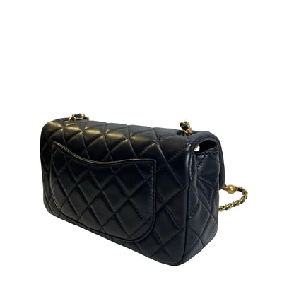 Used CHANEL Quilted Lambskin Classic Flap Chain shoulder bag Navy Blue