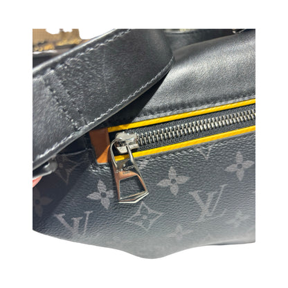 LV DISCOVERY BUM BAG ［3000043］