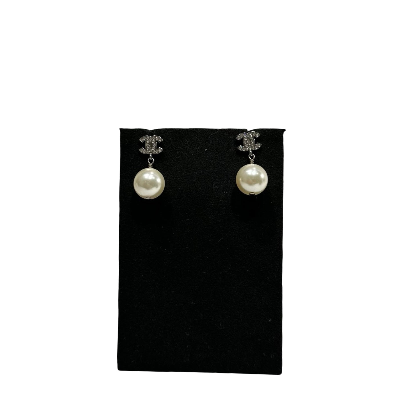 Unused CHANEL Earrings