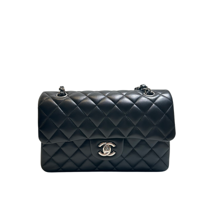 Used CHANEL Quilted Lambskin Classic Flap Chain Shoulder Bag Black Silver