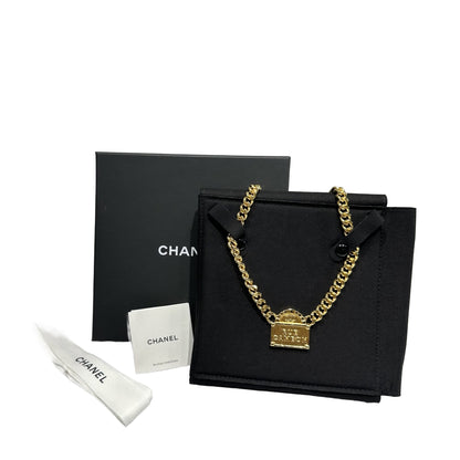 Unused CHANEL Necklace Gold