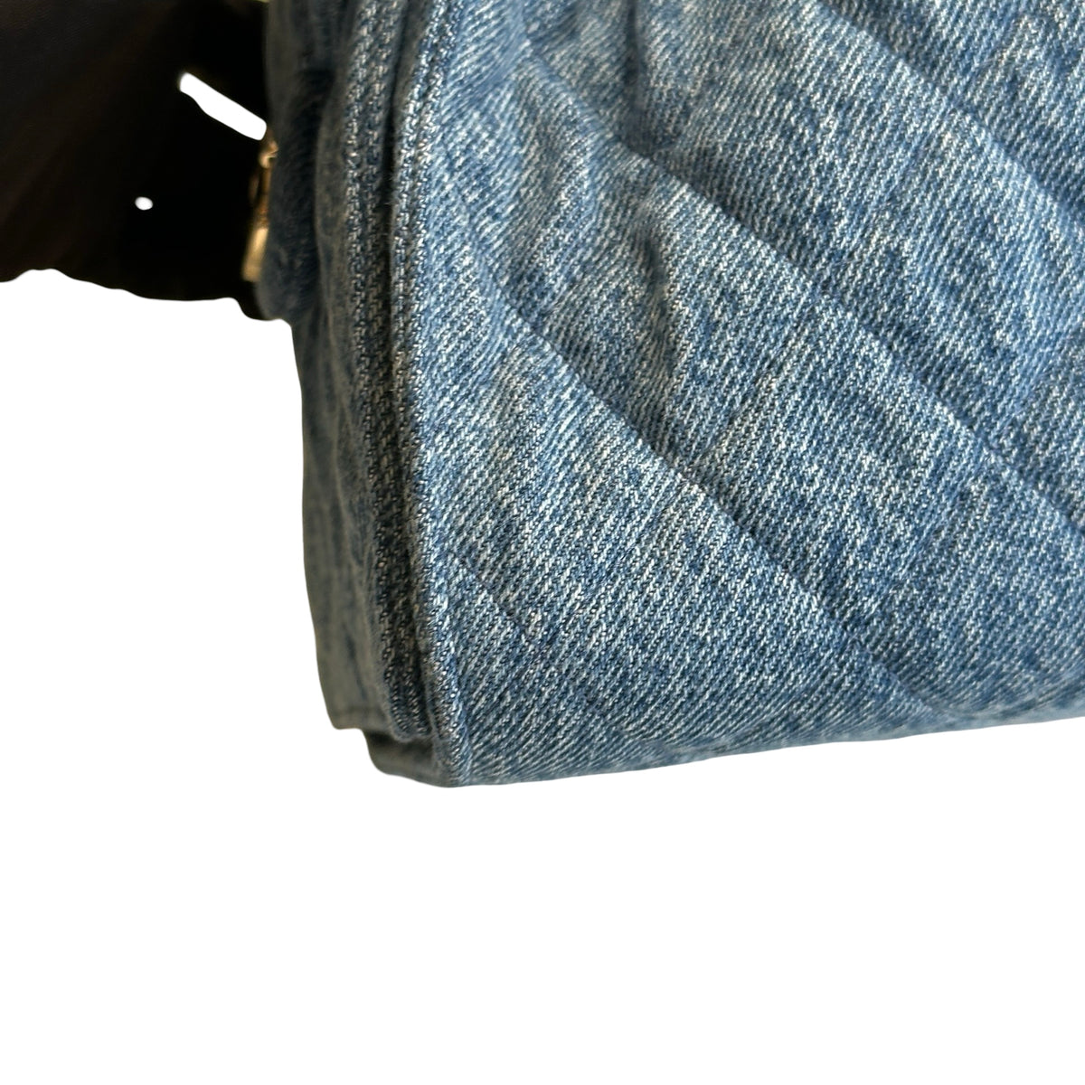 Brand New CHANEL Denim Denim Bag Handbag Blue