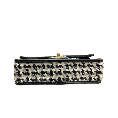 Used CHANEL 23c woven flap 25 Cross Body Bag Black White GHW
