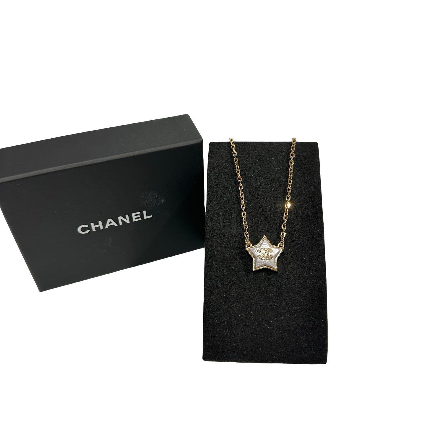 Used Chanel Star Pendant Necklace Accessories GHW White