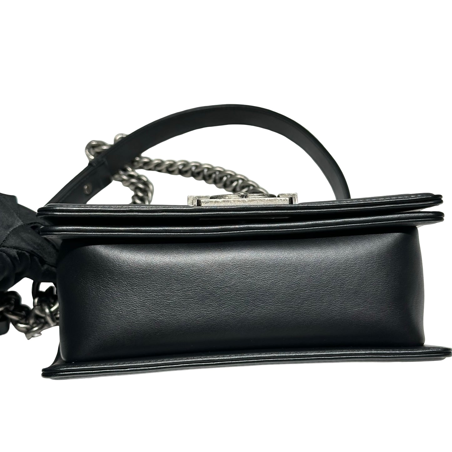 CHANEL BOY 20CM [3001918]