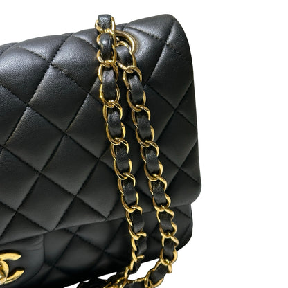 Used CHANEL Quilted Lambskin Classic Flap Chain Shoulder Bag Black Gold