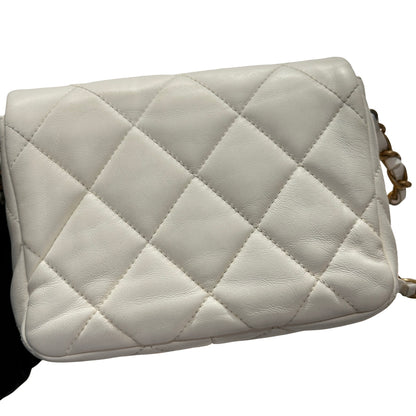 Used CHANEL 23S HEART CLASSIC FLAP Cross Body Bag White GHW