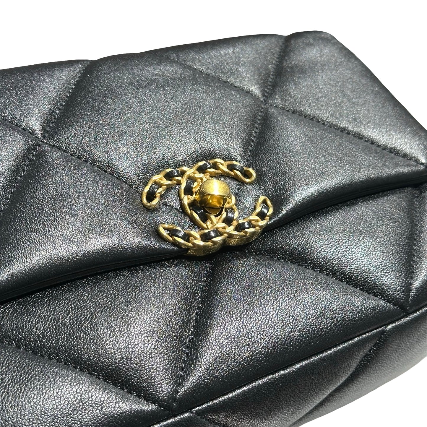 CHANEL 19 SMALL BLACK GHW LAMBSKIN [30001040]