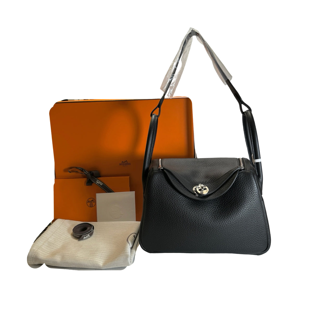 Brand New HERMES Leather Lindy 26 Handbag Black PHW
