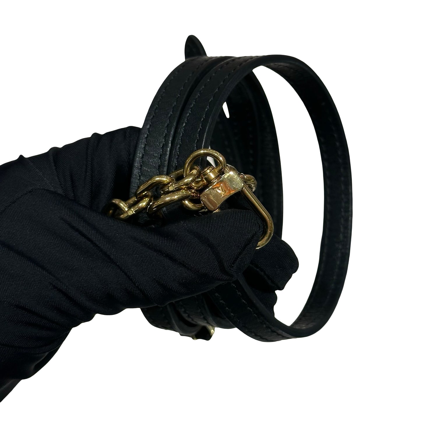 LV TRUNK VERTICAL BLACK EPI [3000600]