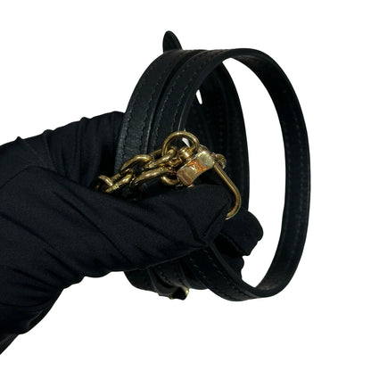 LV TRUNK VERTICAL BLACK EPI [3000600]