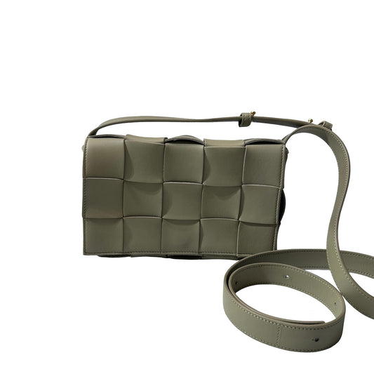 Used BOTTEGA VENETA Intrecciato Leather Cassette Shoulder Bag Green