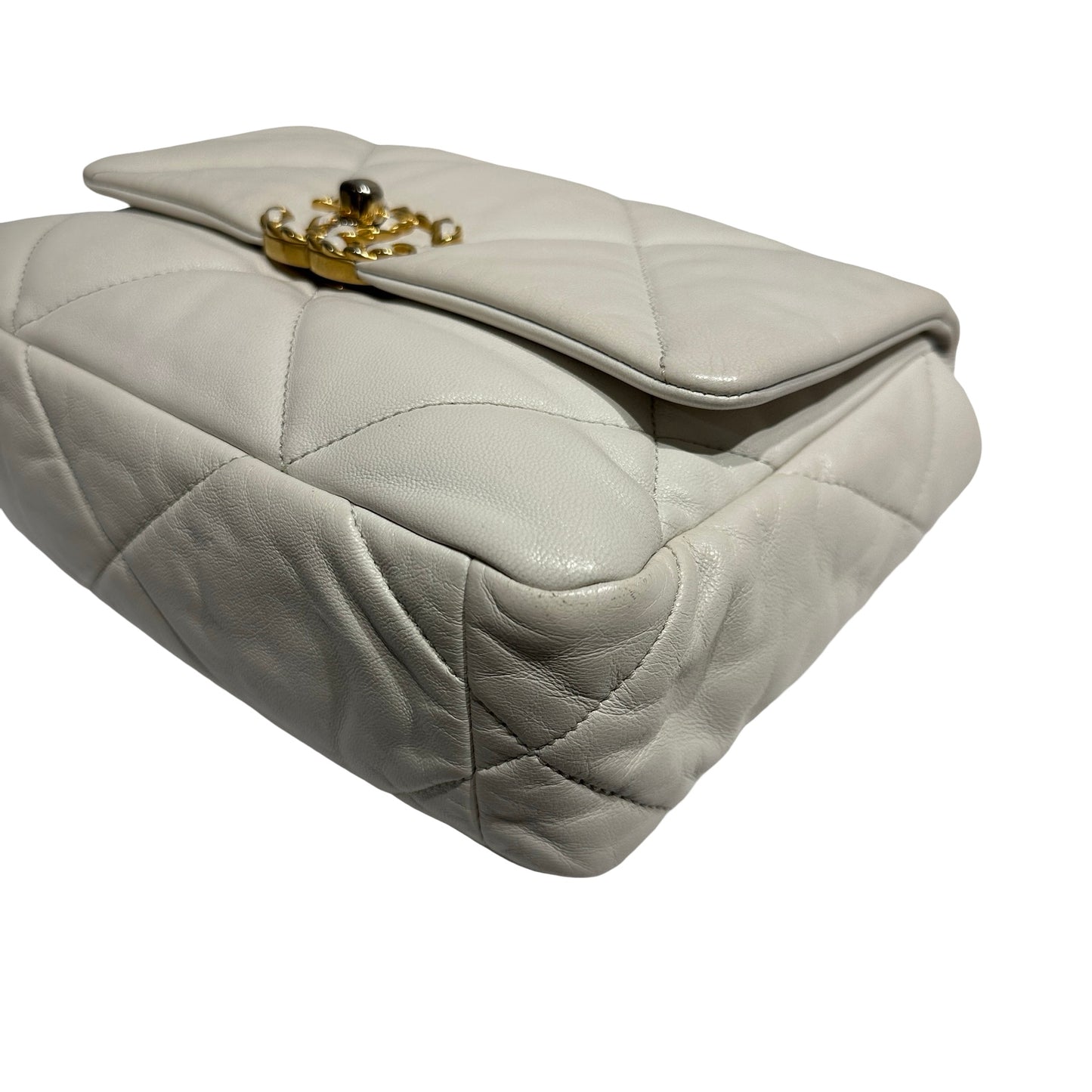 CHANEL 19 HANDBAG SMALL WHITE [3000355]