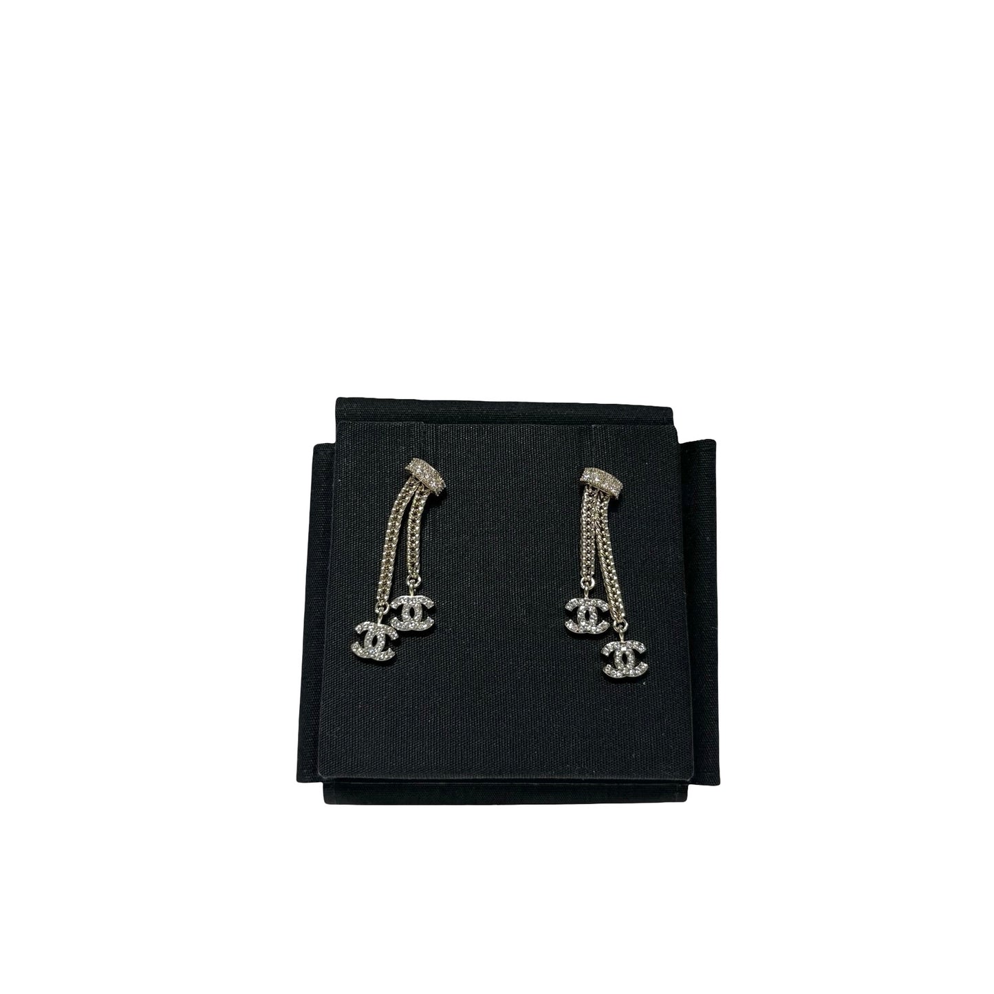 CHANEL GOLD CC DANGLE EARRINGS [3000639]