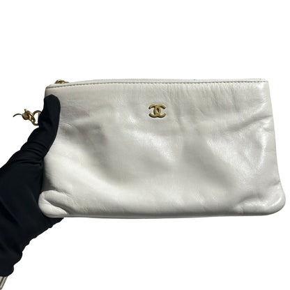 CHANEL 22 SMALL BAG [3000055]