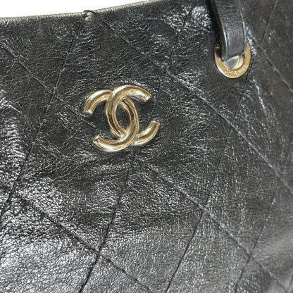 Used CHANEL Wrinkled Calfskin Hobo Shoulder Bag Black PHW