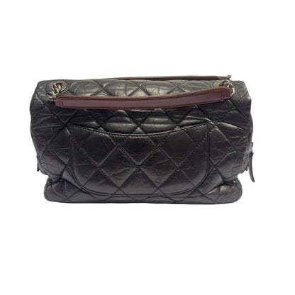 Used CHANEL Quilted Calfskin Quilted Calfskin Chain Shoulder Bag Chain Shoulder Bag Black