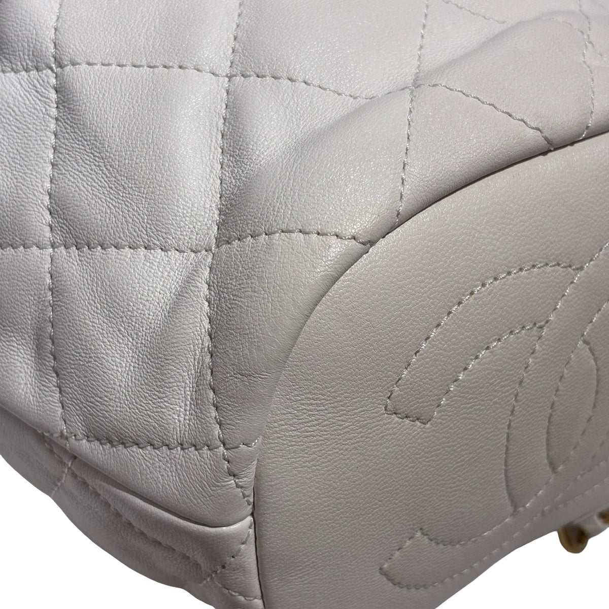 Used CHANEL Lambskin 22S Mini Drawstring Bucket Backpack Cross body bag White