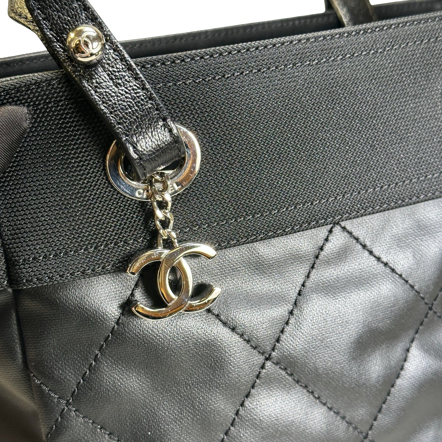 Used CHANEL Quilted Coated Canvas Vintage Tote Bag Tote Bag Black
