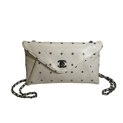Used CHANEL Quilted CC Logo Print Quilted Wallet on Chain Chain Shoulder Bag White Black