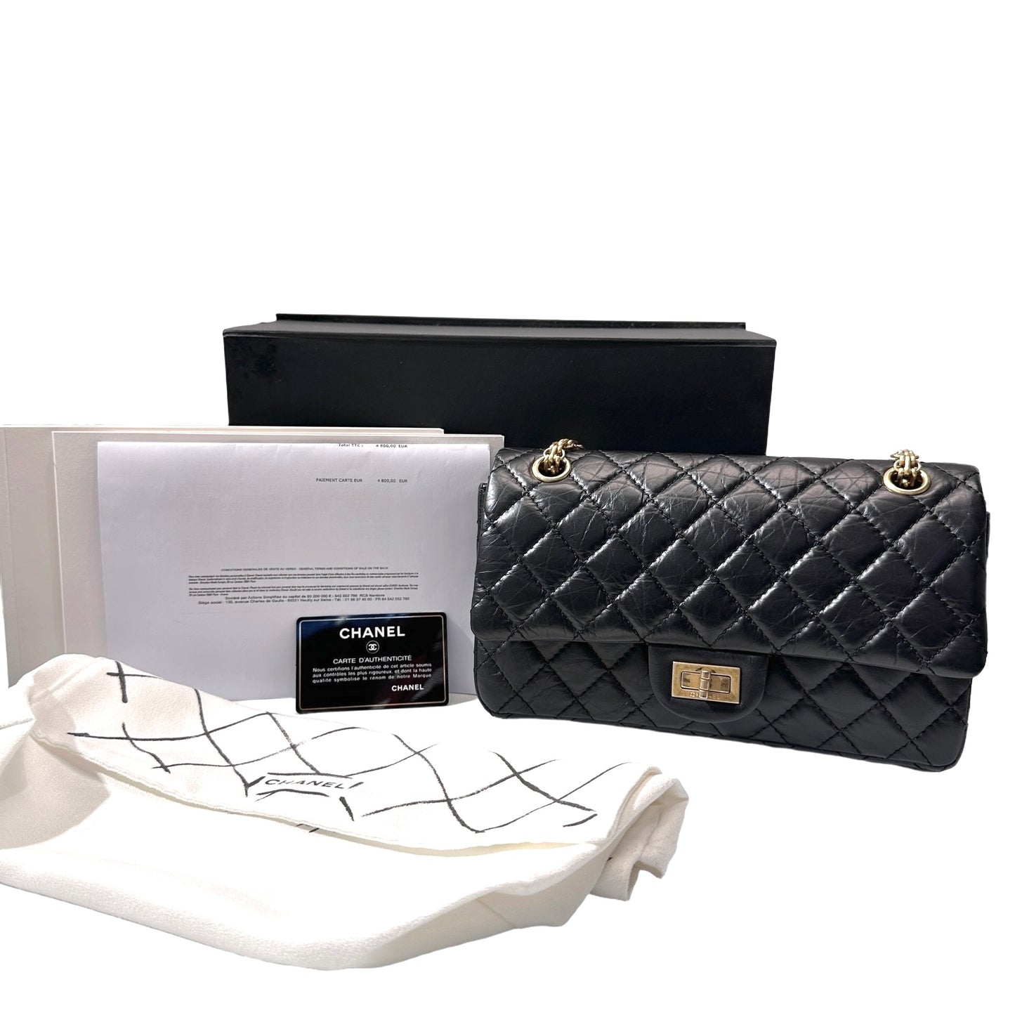 CHANEL Chain Shoulder Bag