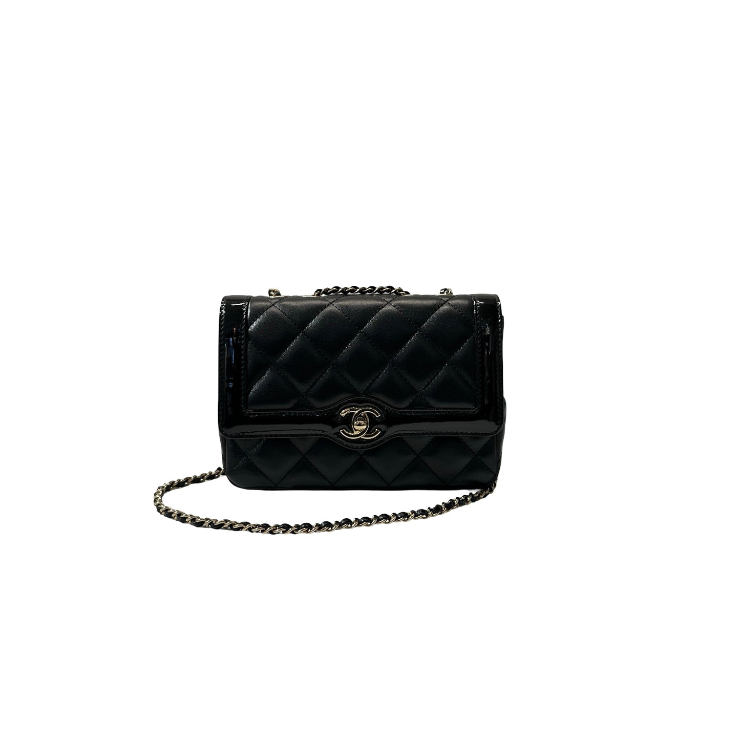 Used CHANEL Lambskin Leather Patent Leather Calfskin Leather 24B Flap Shoulder Bag Black PHW
