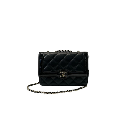 Used CHANEL Lambskin Leather Patent Leather Calfskin Leather 24B Flap Shoulder Bag Black PHW