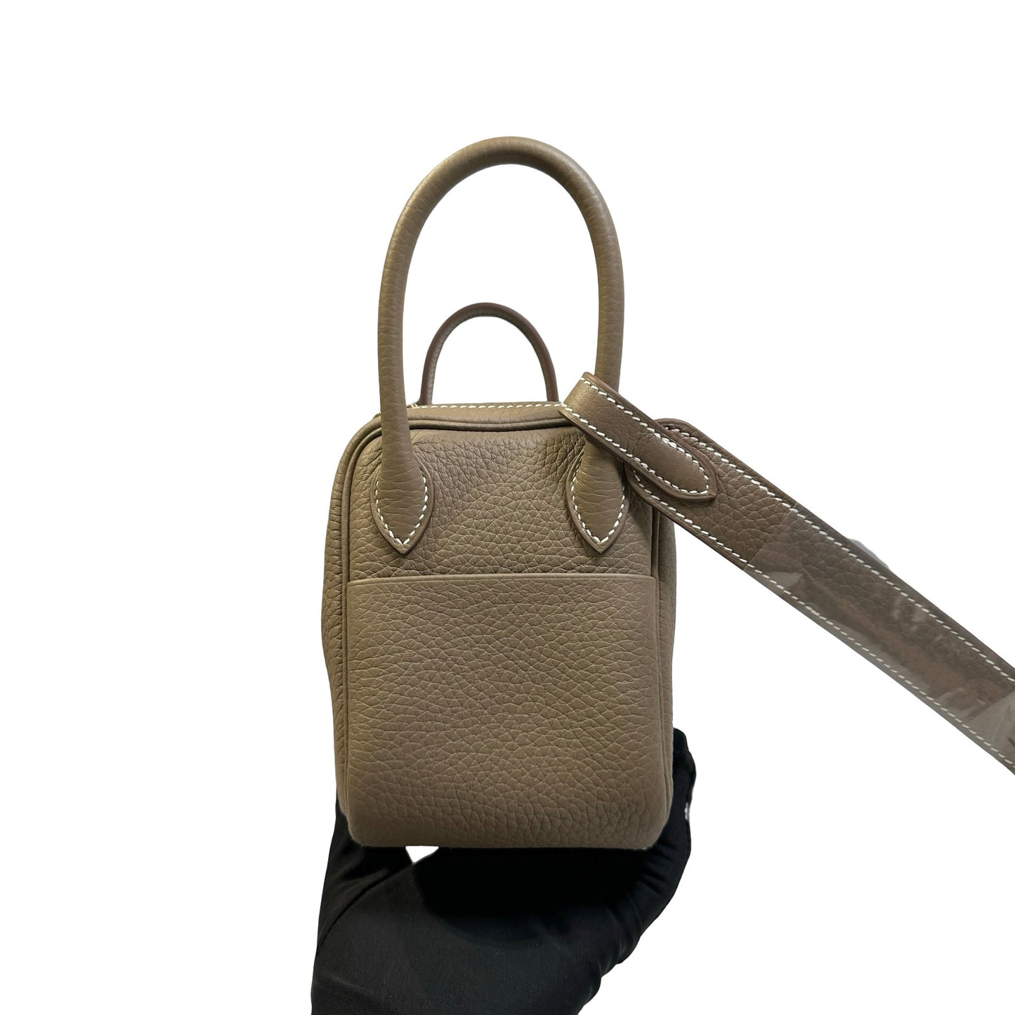 Brand New HERMES Clemence Leather Lindy Handbag Etoupe