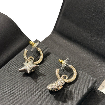 Used Chanel White Gold Earrings PHW