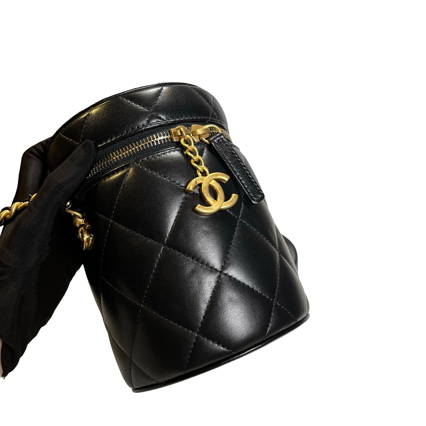 Used CHANEL Diamond Quilted Lambskin Cylindrical Vanity Case with Chain Vanity case Black GHW
