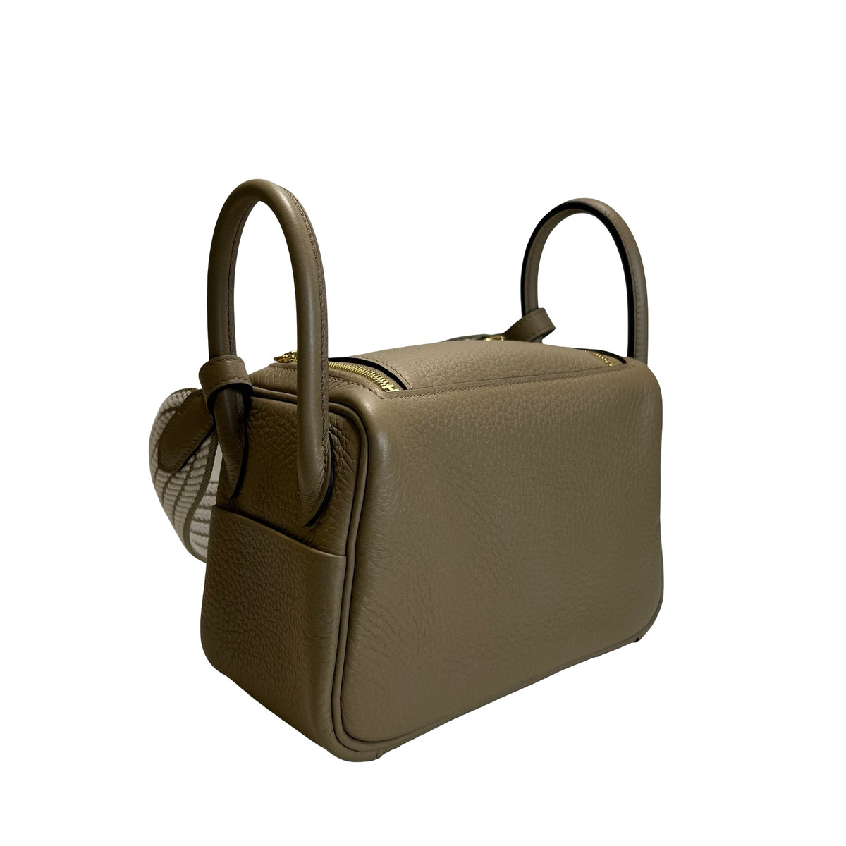 Brand New HERMES Clemence Lindy Handbag Etoupe