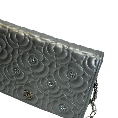 Used CHANEL Camellia Leather woc Wallet on chain Silver，Phw