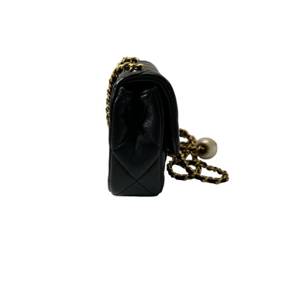 Unused CHANEL Mini flap 17cm Cross Body Bag Black GHW