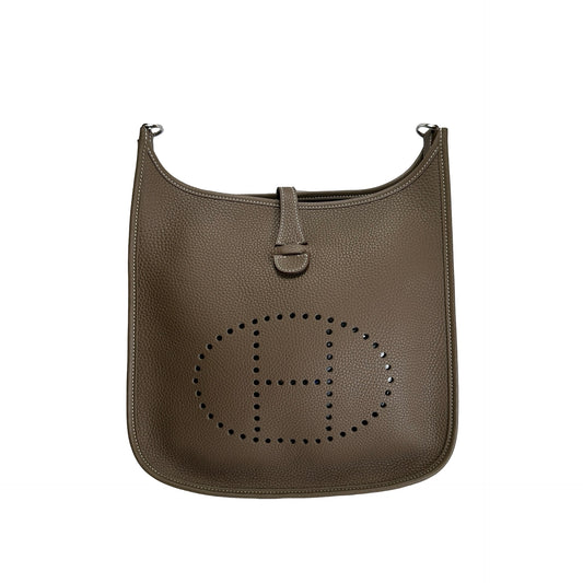 Brand New HERMES Clemence Evelyne 29 Shoulder Bag Etoupe PHW