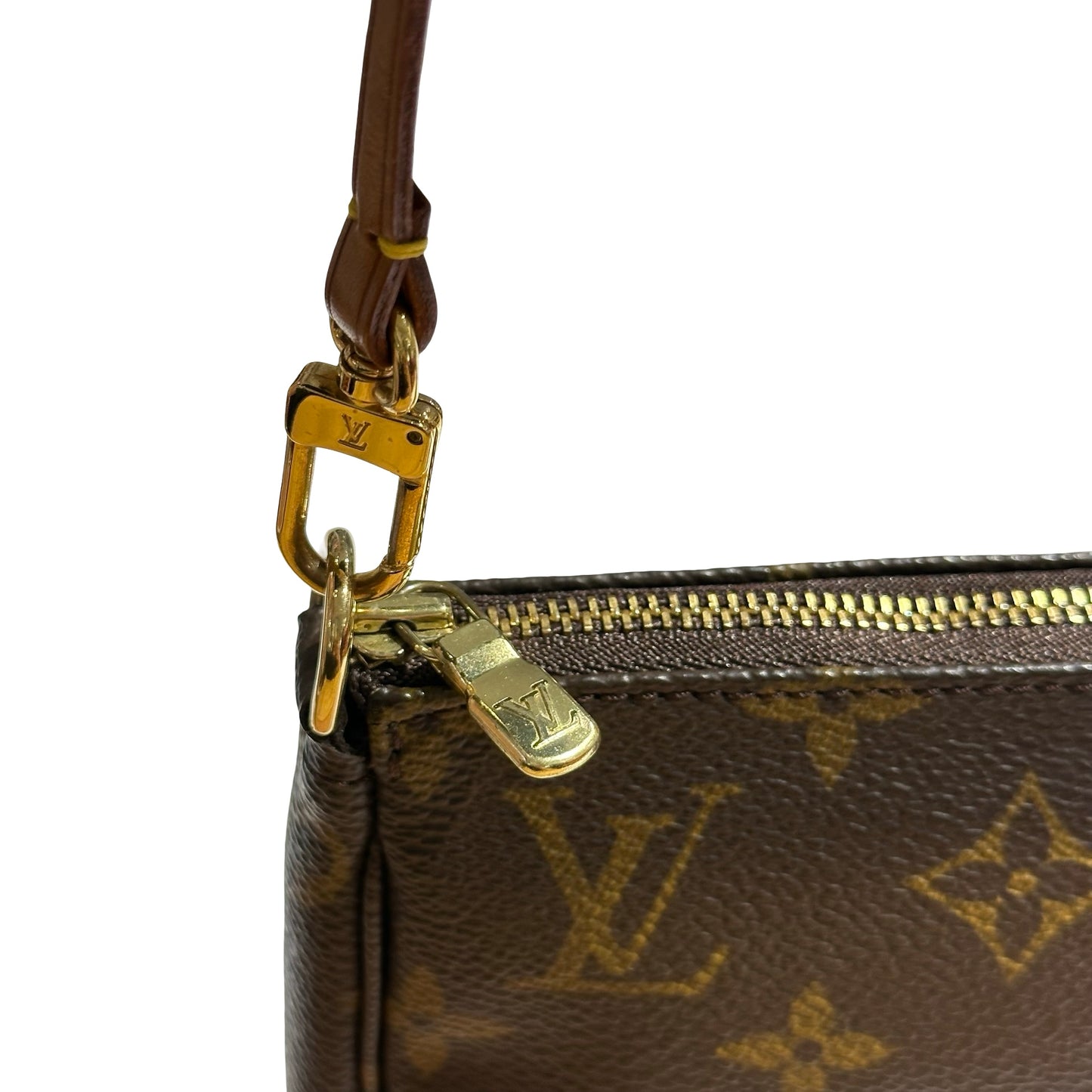 LV POCHETTE BAG [3000099]