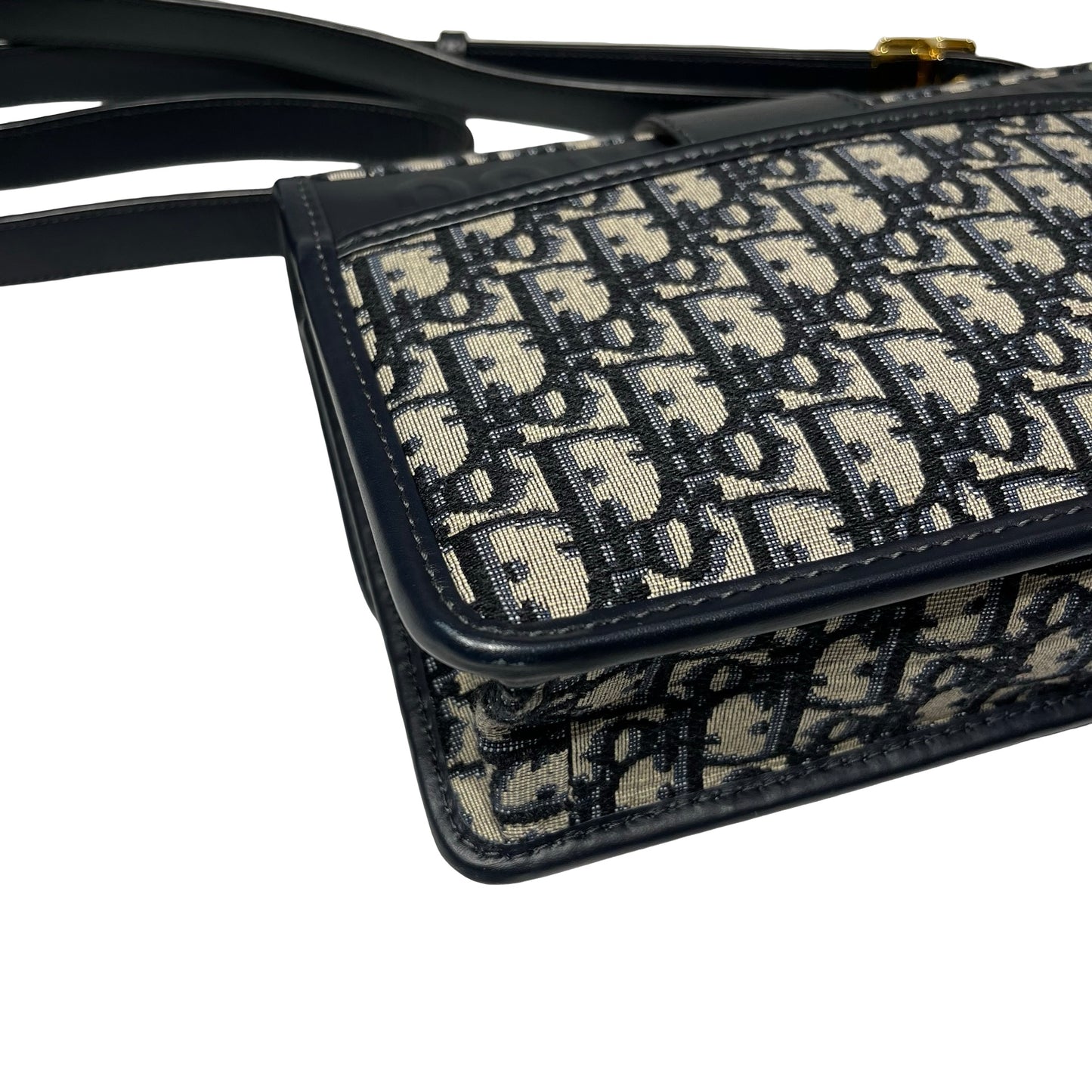 DIOR MONTAIGHE 30 Shoulder Bag