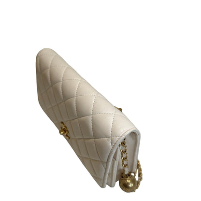 Used CHANEL Quilted Lambskin Wallet on chain Wallet on chain White Gold