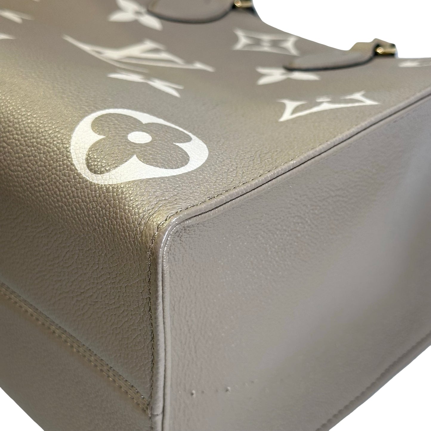 Used LOUIS VUITTON Monogram Empreinte Giant Monogram OnTheGo Tote Bag Tourterelle Creme