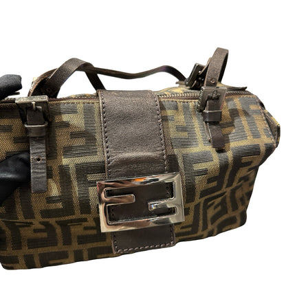 Used FENDI Vintage Shoulder Shoulder Bag Brown PHW