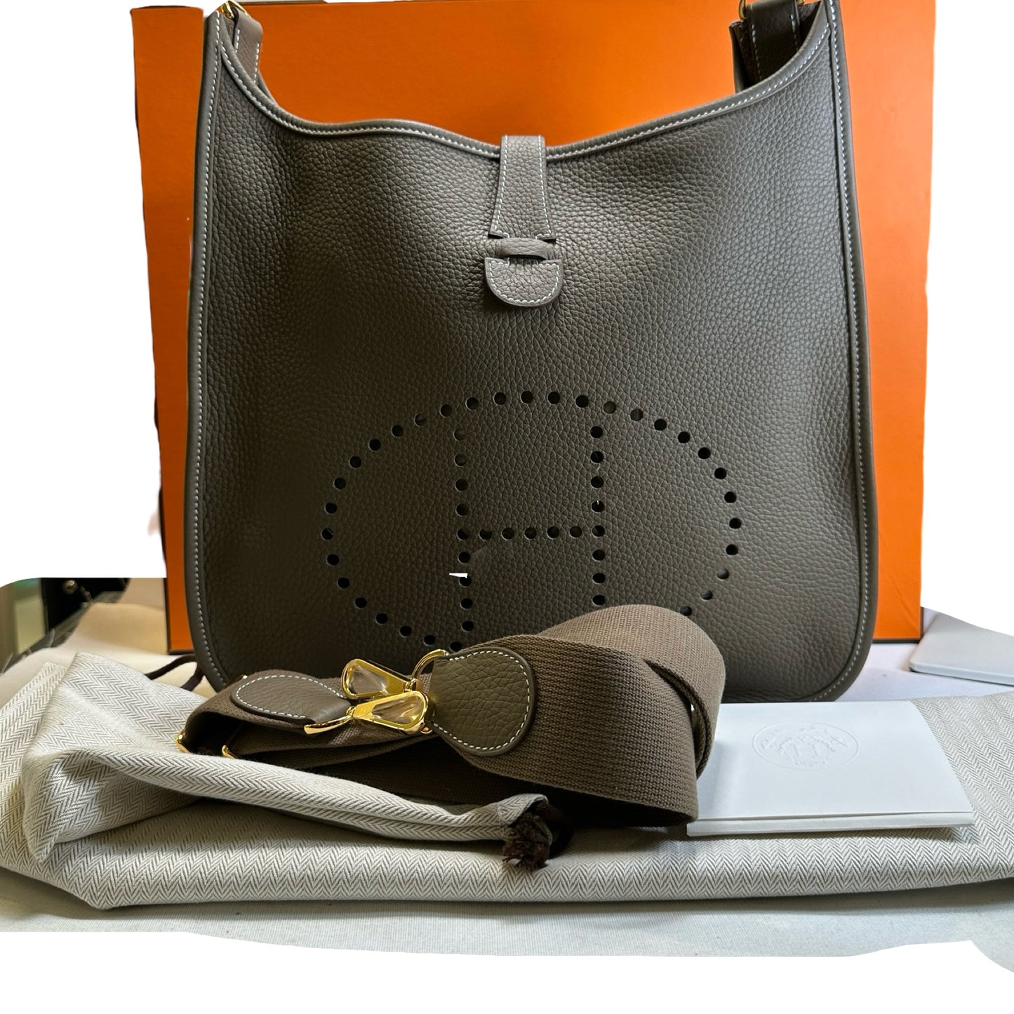 Brand New HERMES Leather Evelyne 33 Crossbody Bag Etoupe GHW