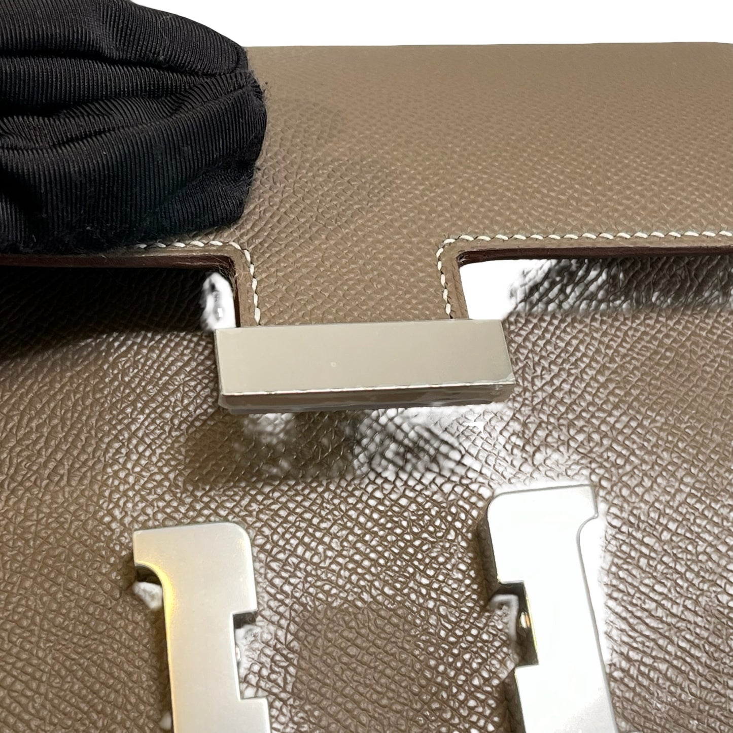 Brand New HERMES Epsom Constance Shoulder Bag Etoupe