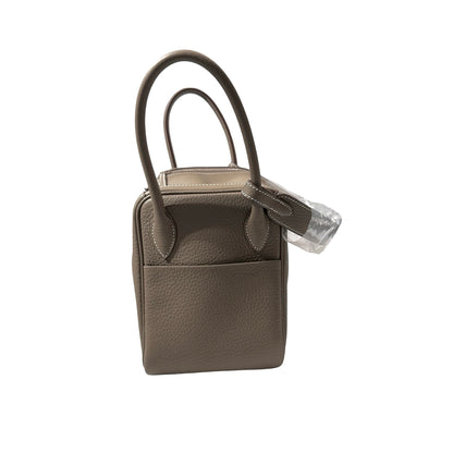 New HERMÈS Clemence leather Lindy 26 Shoulder Bag Etoupe PHW