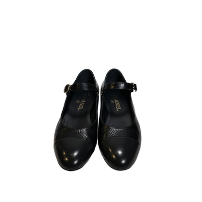 Used CHANEL Crinkled Calfskin Patent Calfskin Mary Jane Pumps Shoes Black GHW
