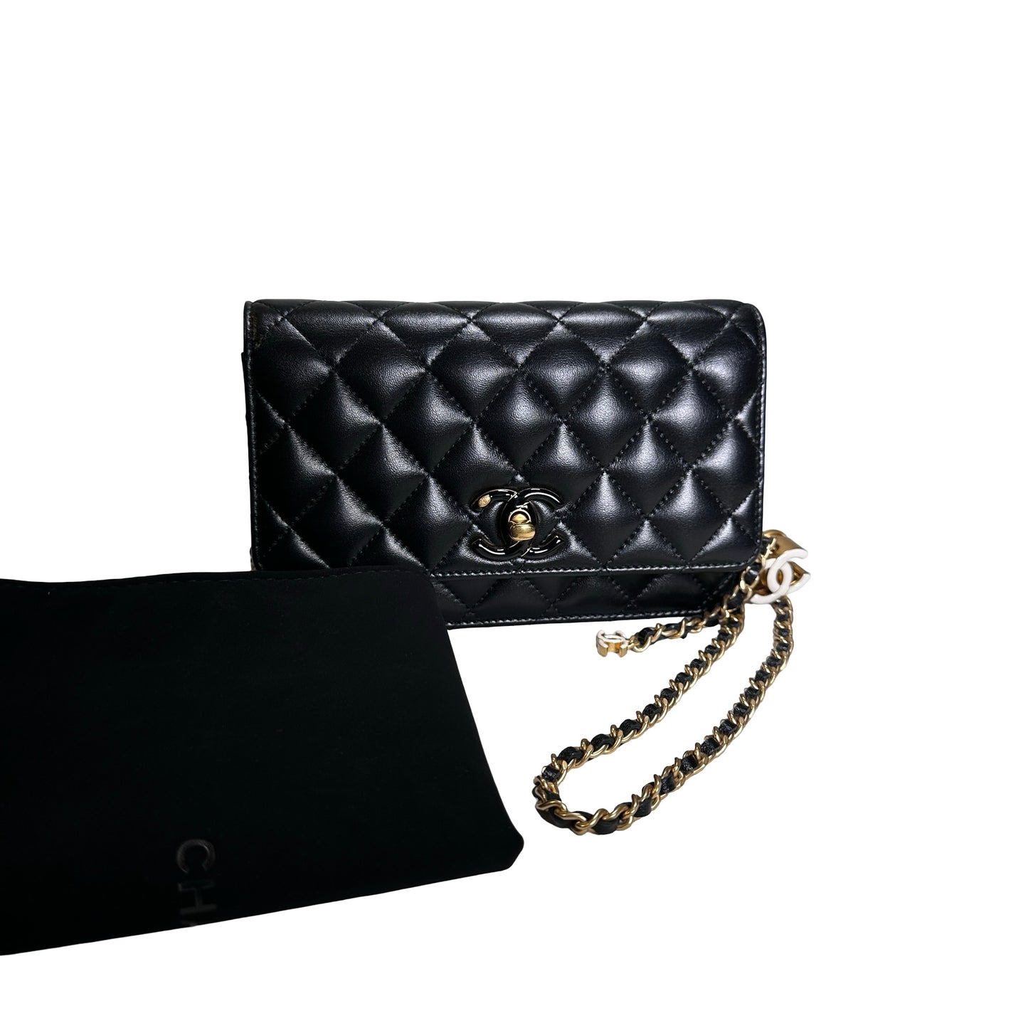 Used CHANEL Quilted Lambskin Wallet on chain Wallet on chain Black GHW