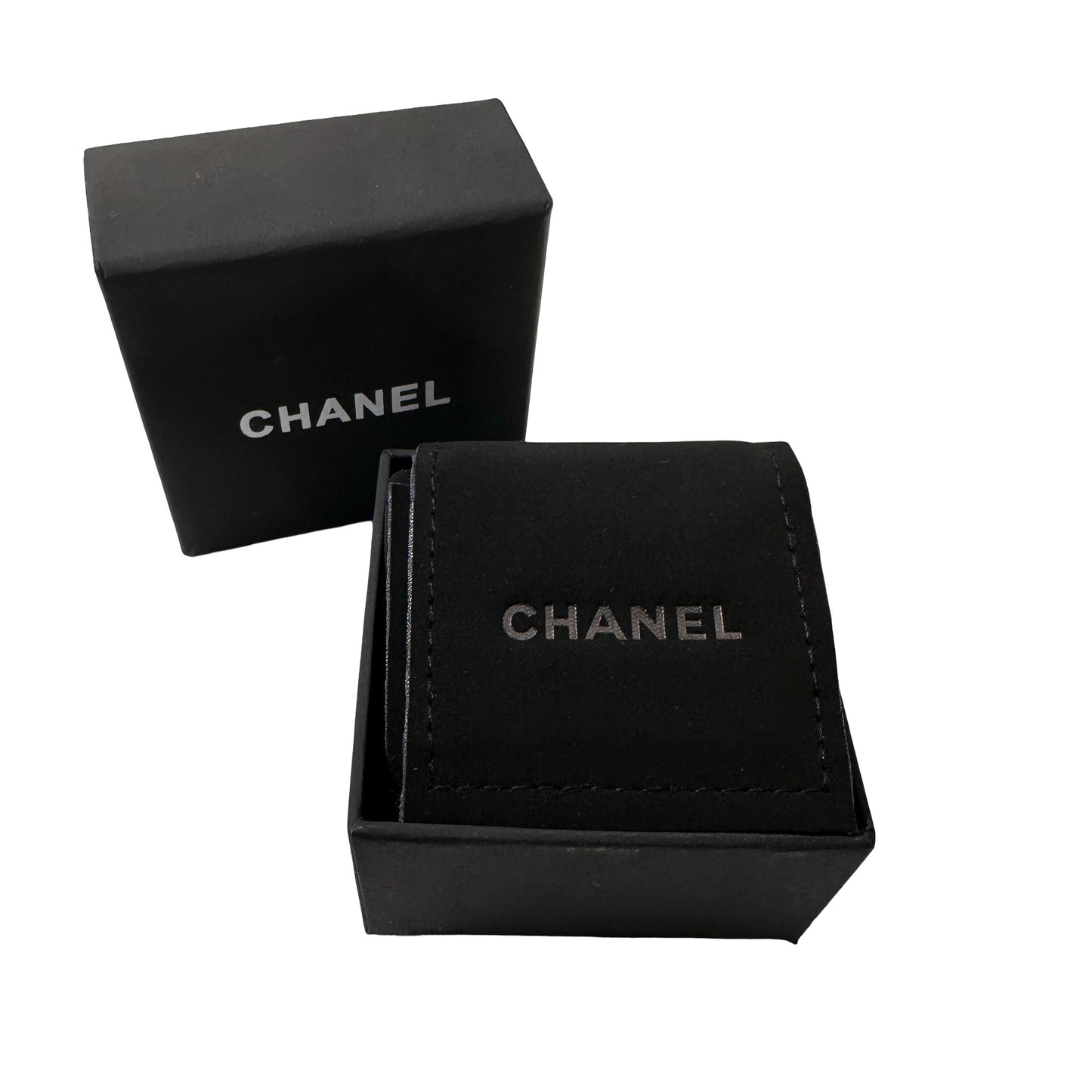 Used CHANEL Earrings Gold