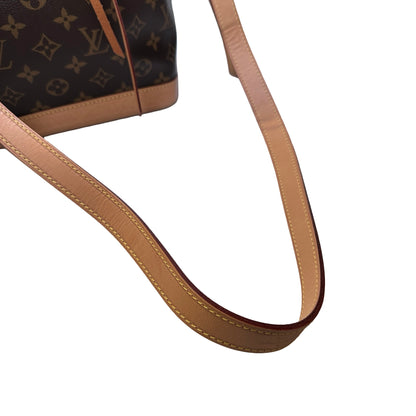 Used LOUIS VUITTON Monogram Neonoe Chain Shoulder Bag Brown GHW
