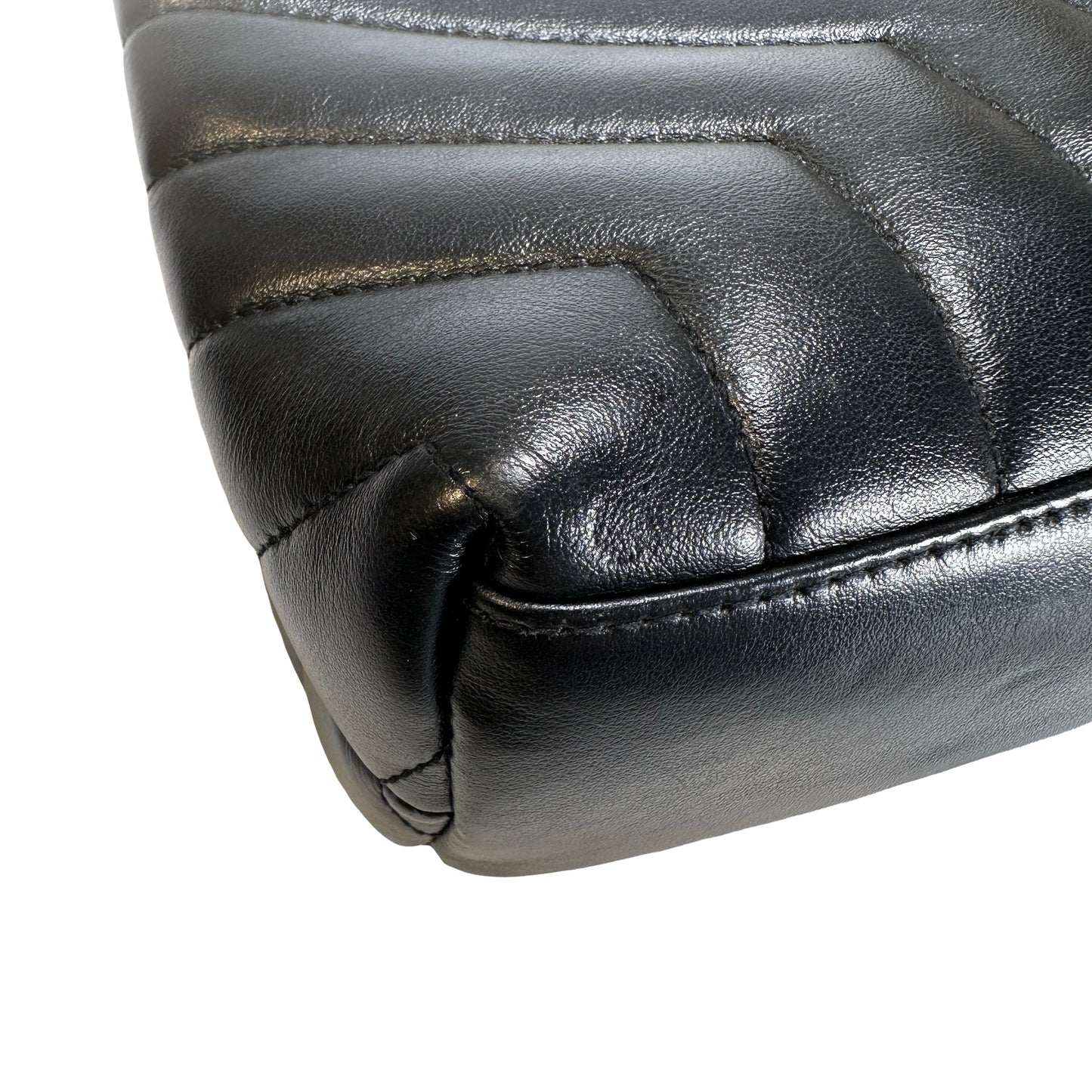 Used YVES SAINT LAURENT Lambskin Loulou Shoulder Bag Black GHW