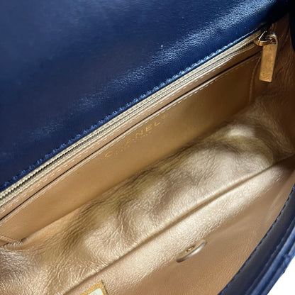 Used CHANEL Quilted Lambskin Classic Flap Chain shoulder bag Navy Blue