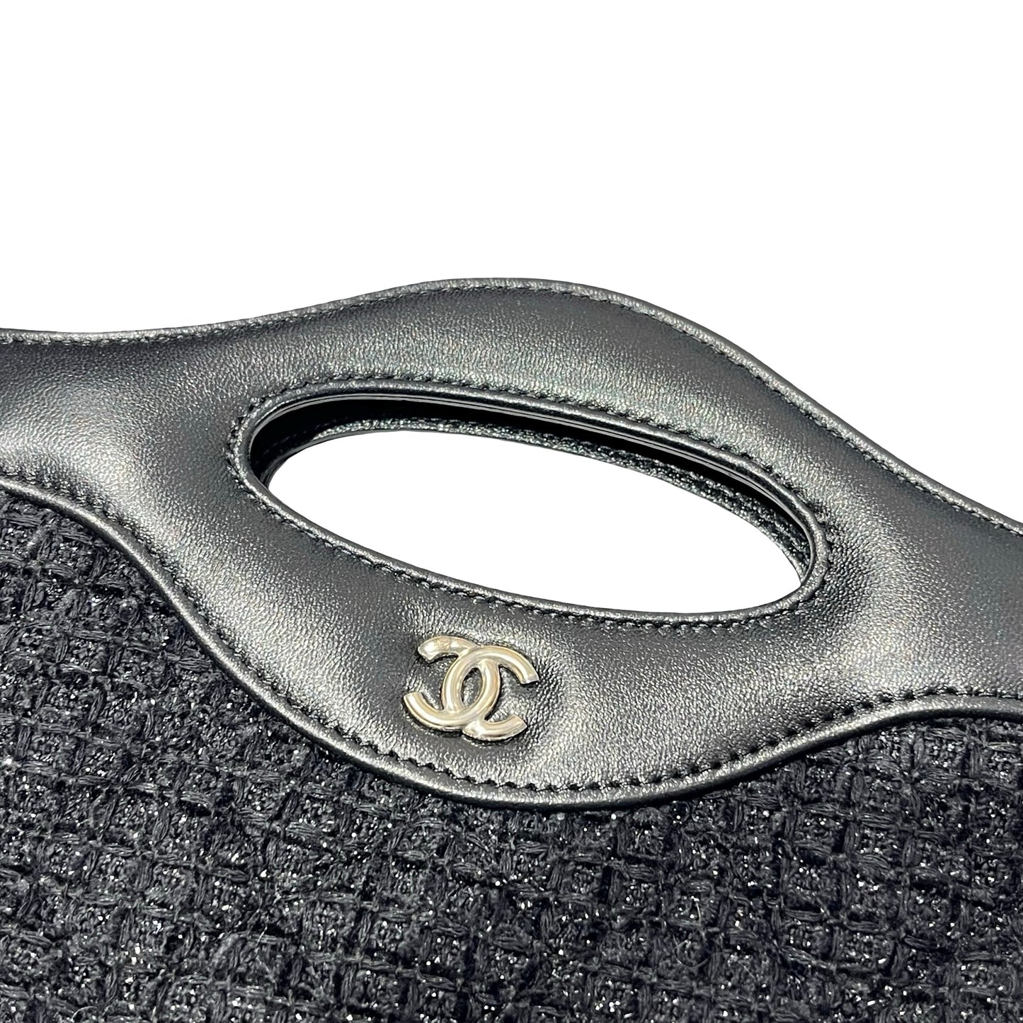 New CHANEL Cross Body Bag Black GHW