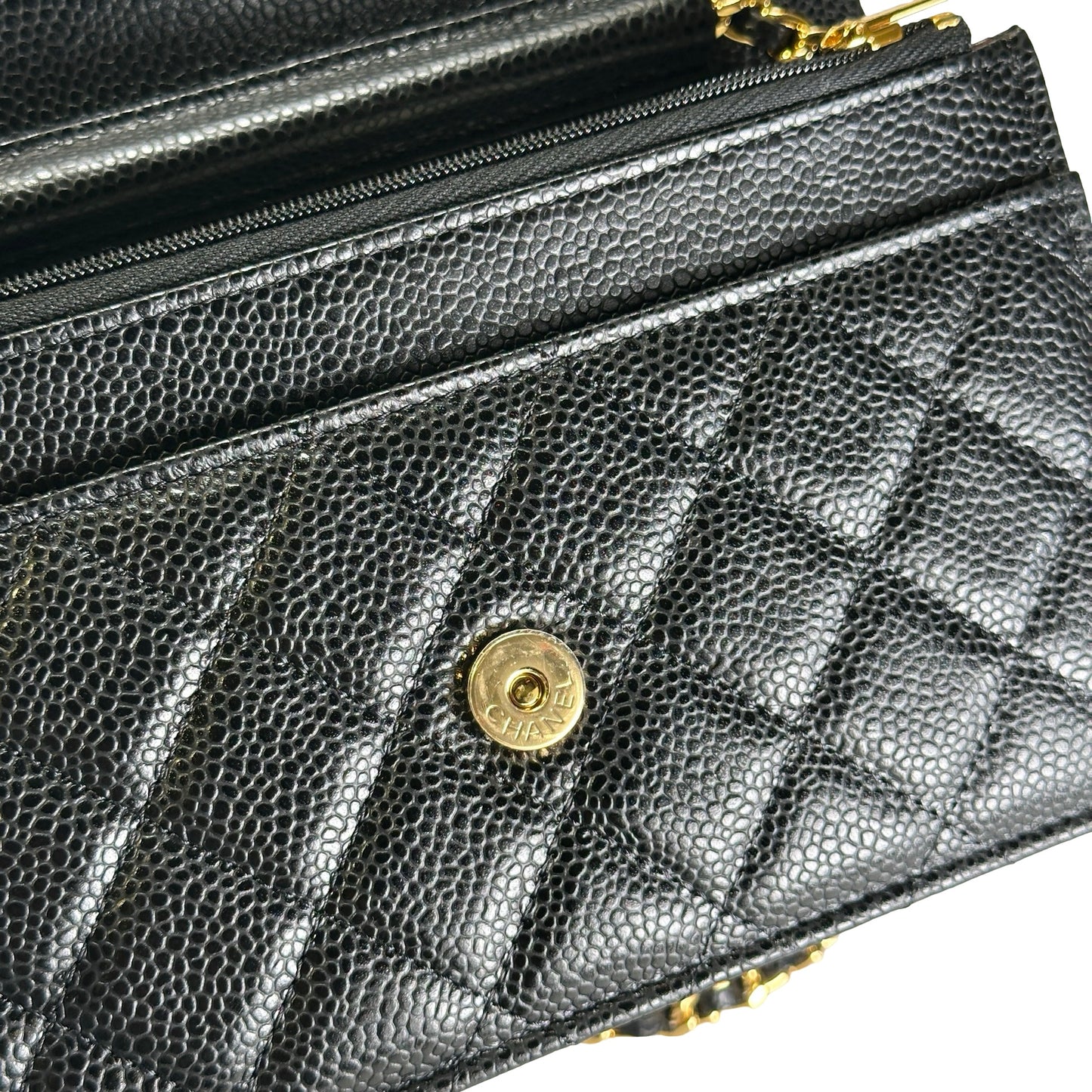 Brand New CHANEL Caviar Wallet on chain Wallet on chain Black，GHW